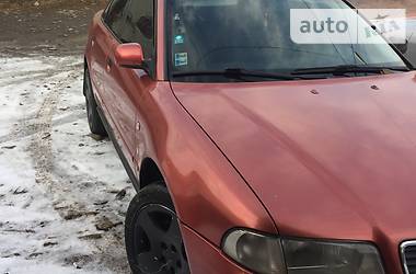 Седан Audi A4 1996 в 
