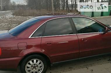 Седан Audi A4 1999 в Гайсине