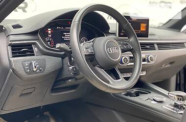 Седан Audi A4 2017 в 