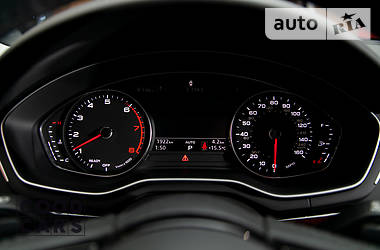 Седан Audi A4 2018 в 
