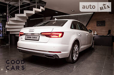 Седан Audi A4 2018 в 