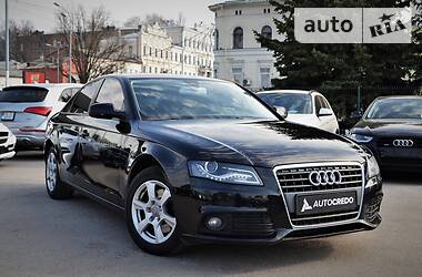 Седан Audi A4 2011 в 
