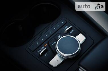 Універсал Audi A4 2018 в 
