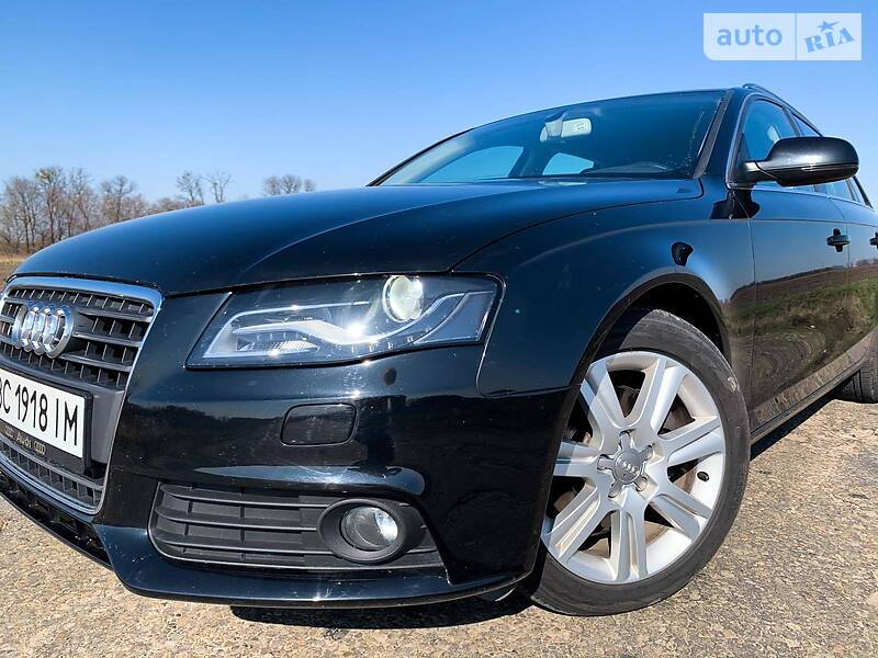 Універсал Audi A4 2010 в 