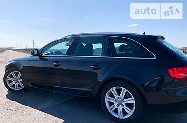 Універсал Audi A4 2010 в 