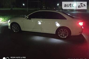 Седан Audi A4 2017 в Сєверодонецьку