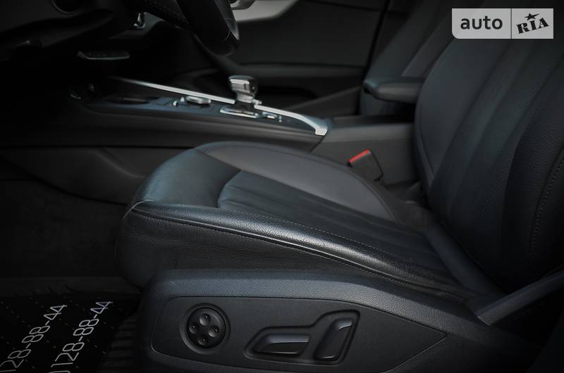 Седан Audi A4 2016 в Києві