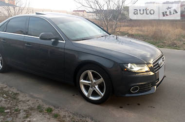 Седан Audi A4 2010 в 