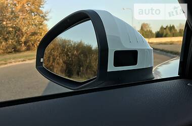 Седан Audi A4 2016 в 