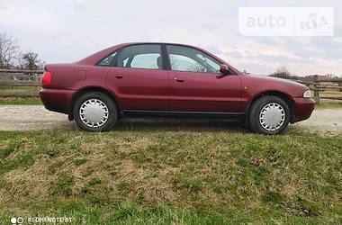 Седан Audi A4 1999 в 