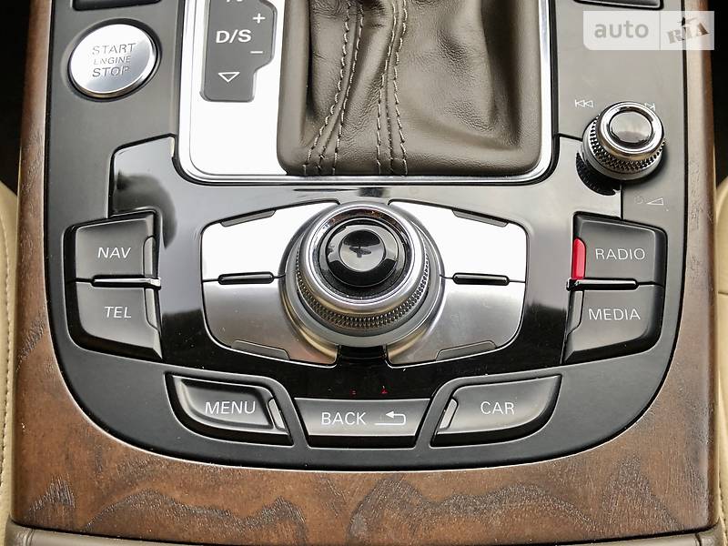 Седан Audi A4 2014 в Києві