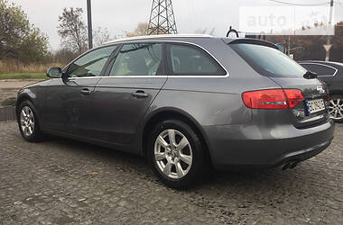 Універсал Audi A4 2012 в 