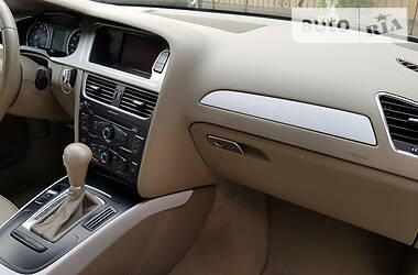 Седан Audi A4 2012 в 