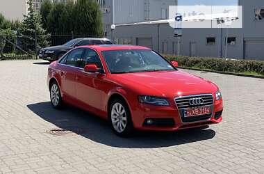 Седан Audi A4 2011 в Луцке