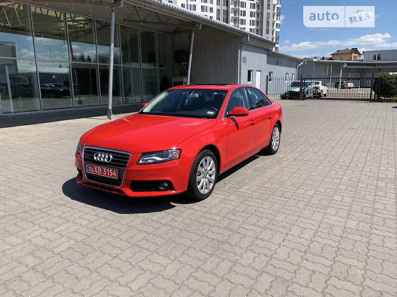 Седан Audi A4 2011 в Луцьку