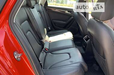 Седан Audi A4 2011 в Луцке