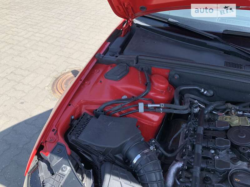 Седан Audi A4 2011 в Луцке