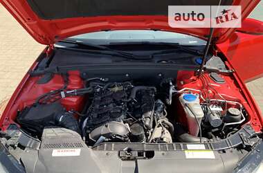 Седан Audi A4 2011 в Луцке