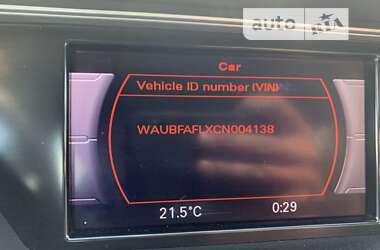 Седан Audi A4 2011 в Луцке