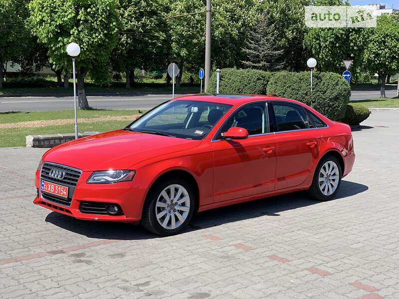 Седан Audi A4 2011 в Луцьку