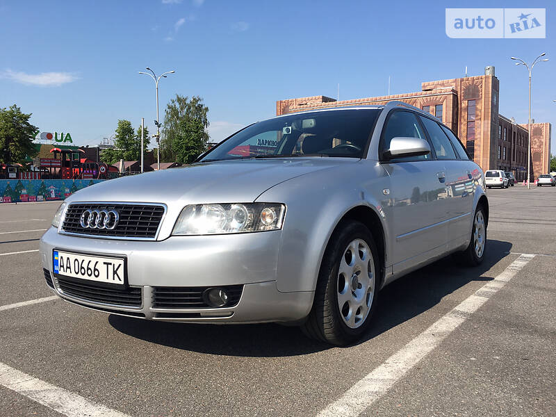 Універсал Audi A4 2004 в Києві