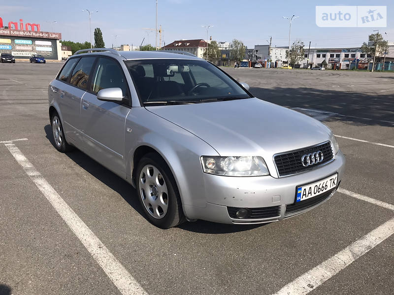 Універсал Audi A4 2004 в Києві