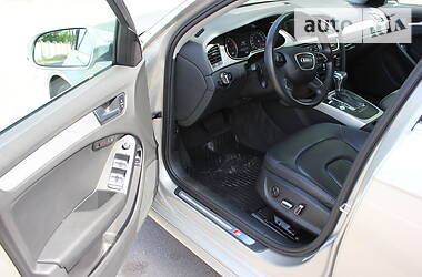 Седан Audi A4 2014 в 