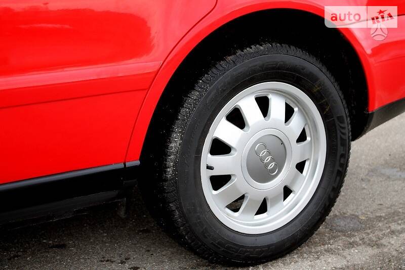 Универсал Audi A4 2001 в Костополе