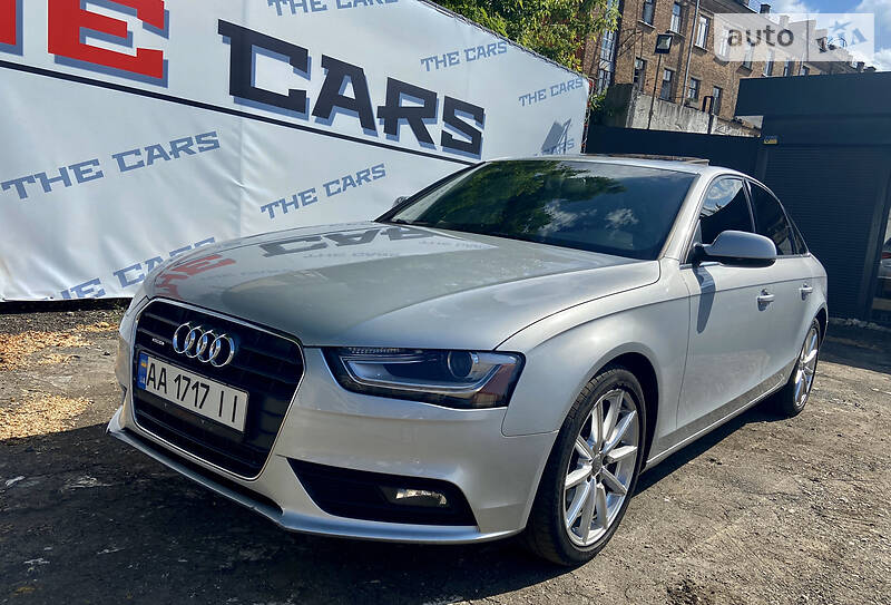 Седан Audi A4 2012 в Києві