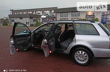 Універсал Audi A4 2001 в 