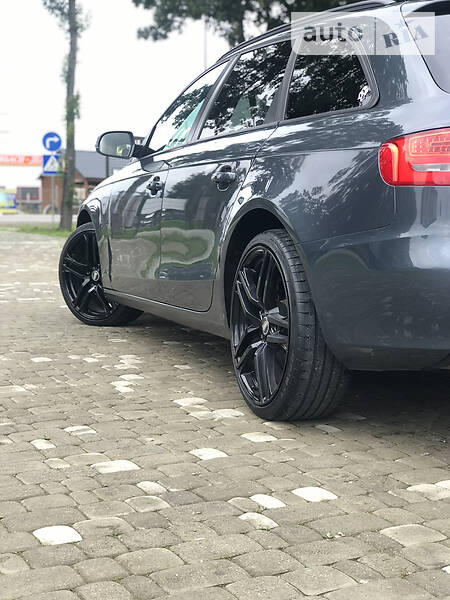 Універсал Audi A4 2009 в Львові