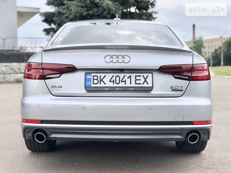 Седан Audi A4 2018 в Рівному