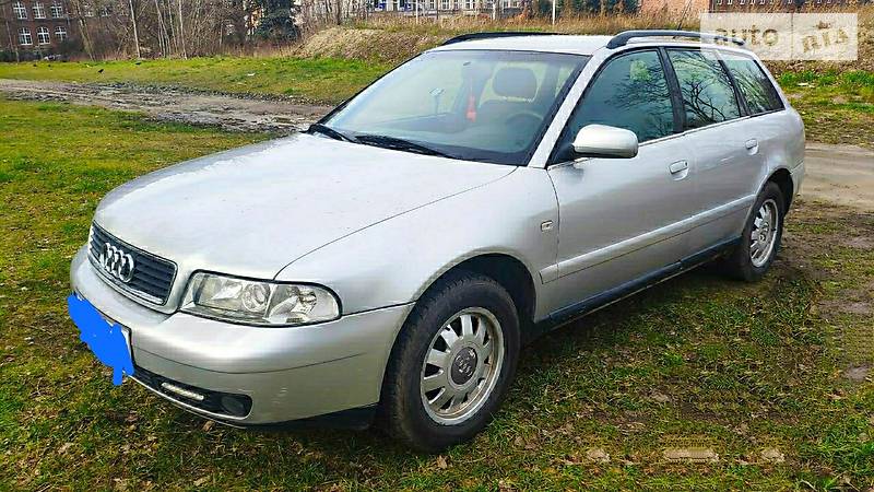 Універсал Audi A4 1999 в Кривому Розі