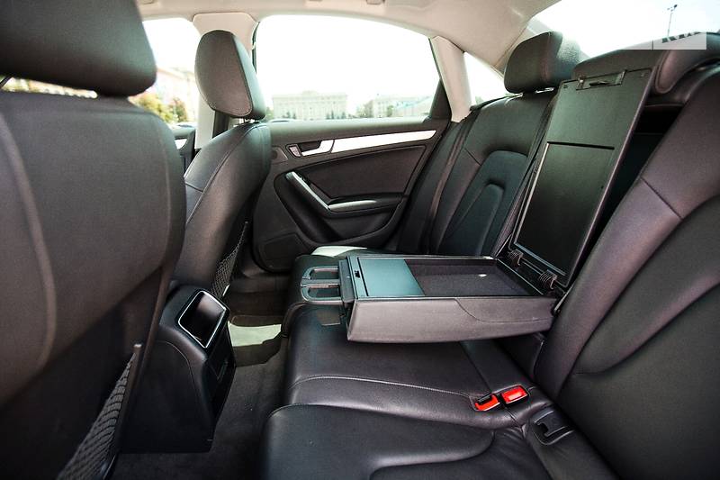 Седан Audi A4 2014 в Харкові