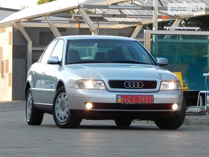 Седан Audi A4 2000 в Сарнах фото Седан Audi A4 2000 в Сарнах