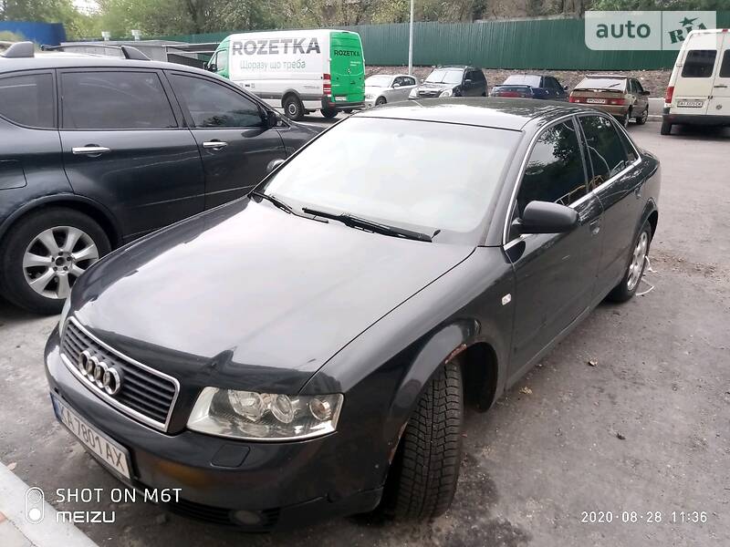 Седан Audi A4 2004 в Киеве