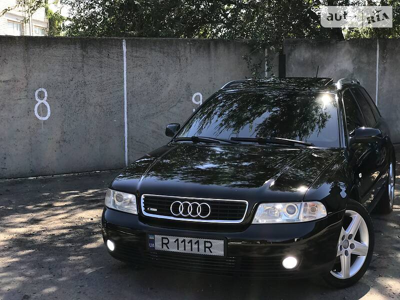 Универсал Audi A4 2001 в Запорожье