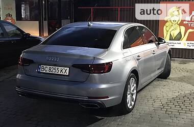 Седан Audi A4 2018 в Надворной