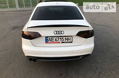 Седан Audi A4 2012 в Днепре