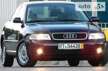 Седан Audi A4 2000 в Сарнах