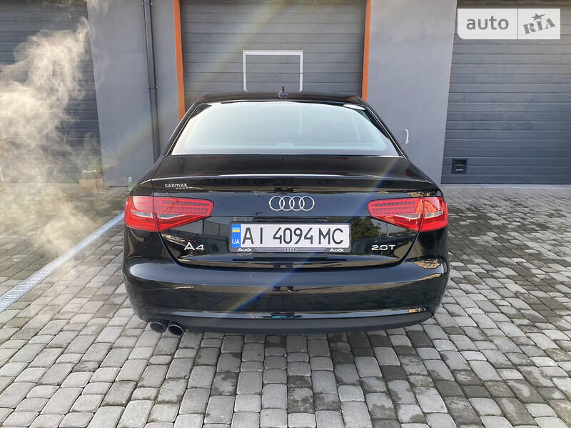 Седан Audi A4 2012 в Киеве