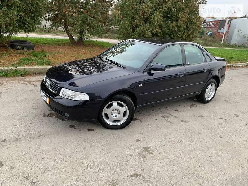 Седан Audi A4 2000 в Бучачі