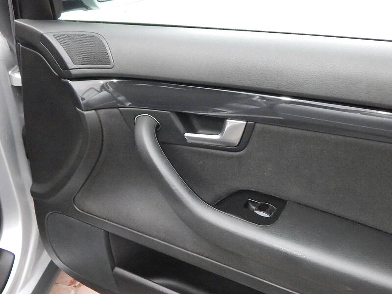 Универсал Audi A4 2002 в Сарнах