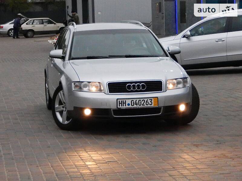 Универсал Audi A4 2002 в Сарнах