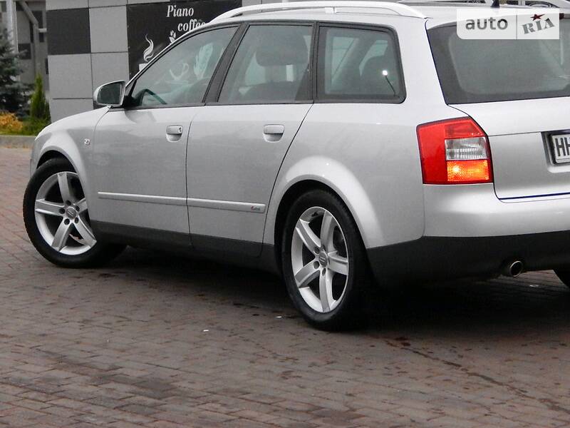 Универсал Audi A4 2002 в Сарнах