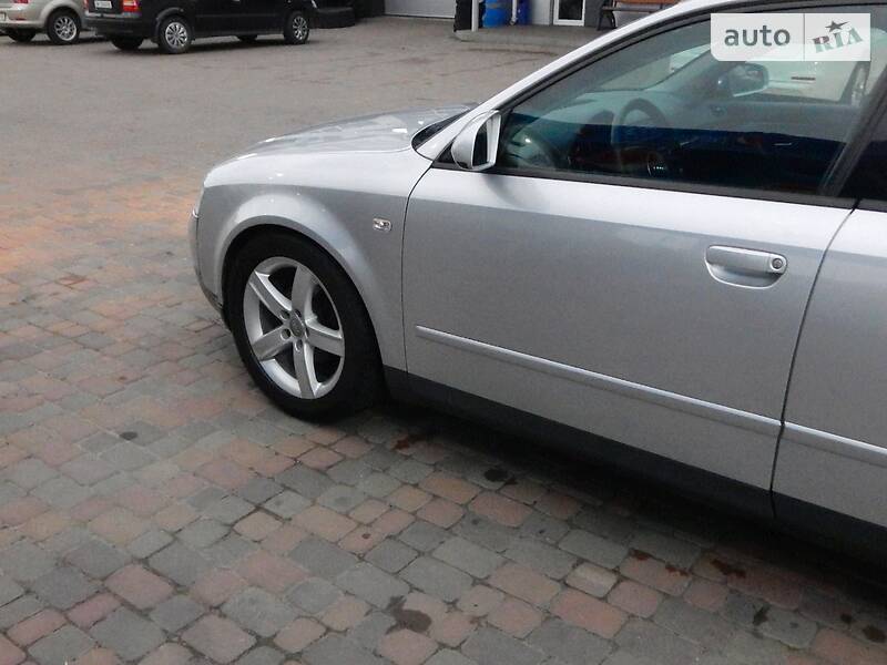 Универсал Audi A4 2002 в Сарнах
