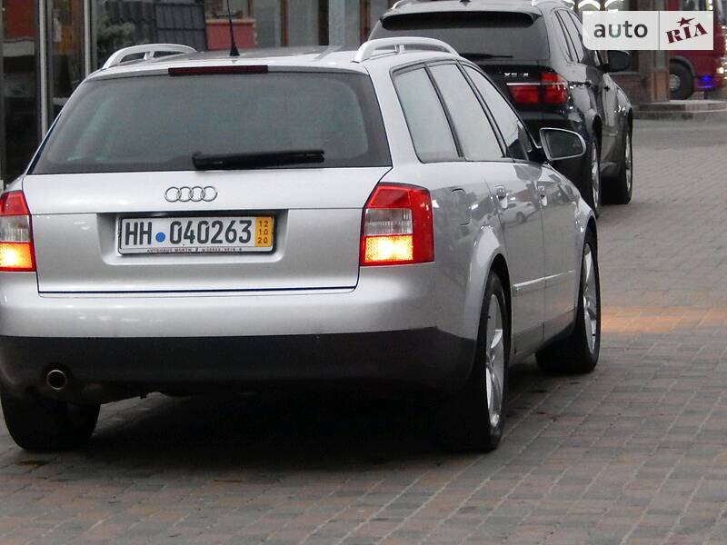 Универсал Audi A4 2002 в Сарнах