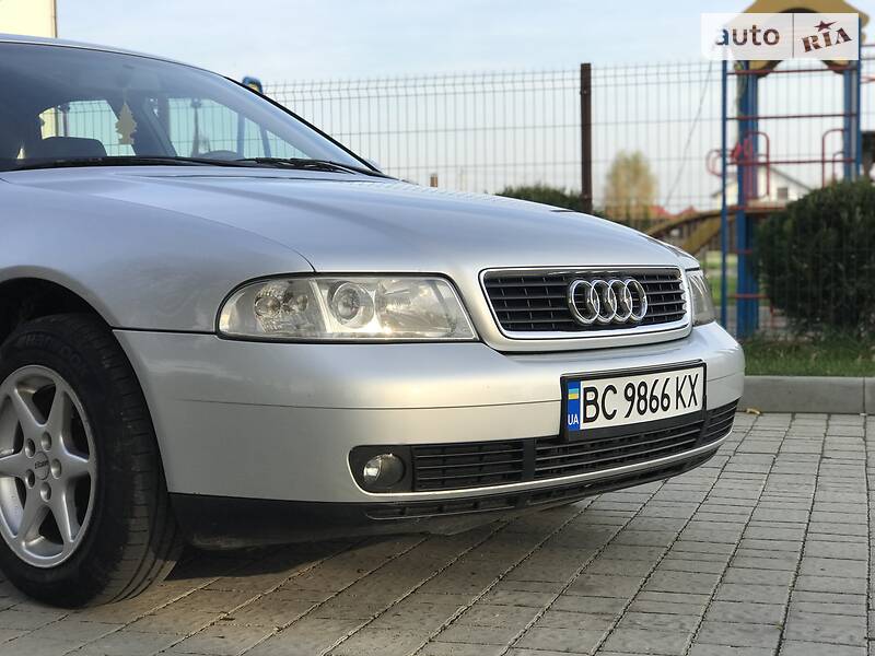 Седан Audi A4 1999 в Стрые