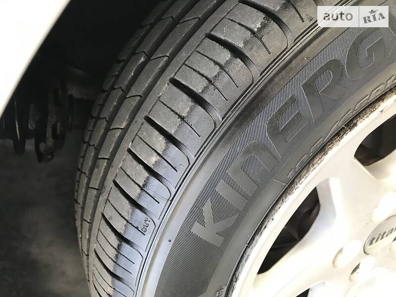 Седан Audi A4 1999 в Стрые