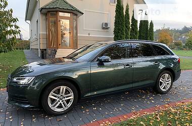 Універсал Audi A4 2017 в 